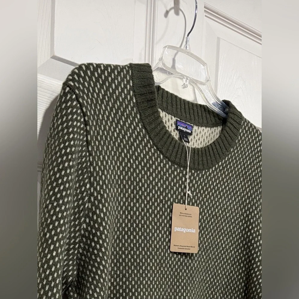 Patagonia Women's Large Recycled Wool-Blend Crewneck Sweater Green NWT Oversized